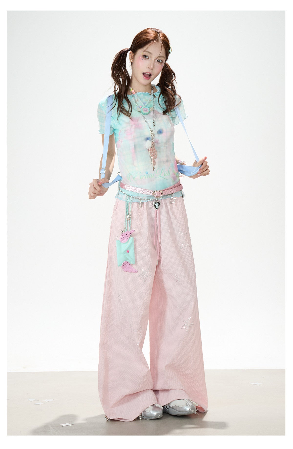 Pastel Cat Mesh Tee & Pink Star Wide-Leg Pants