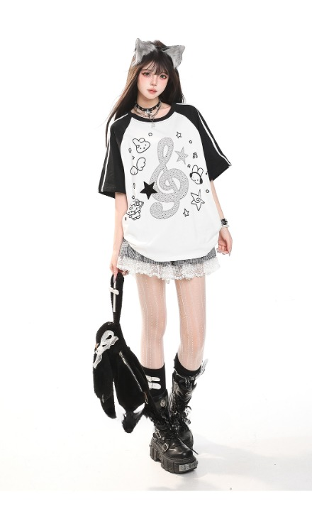 Music Note Star Raglan Tee — Oversized Short Sleeve