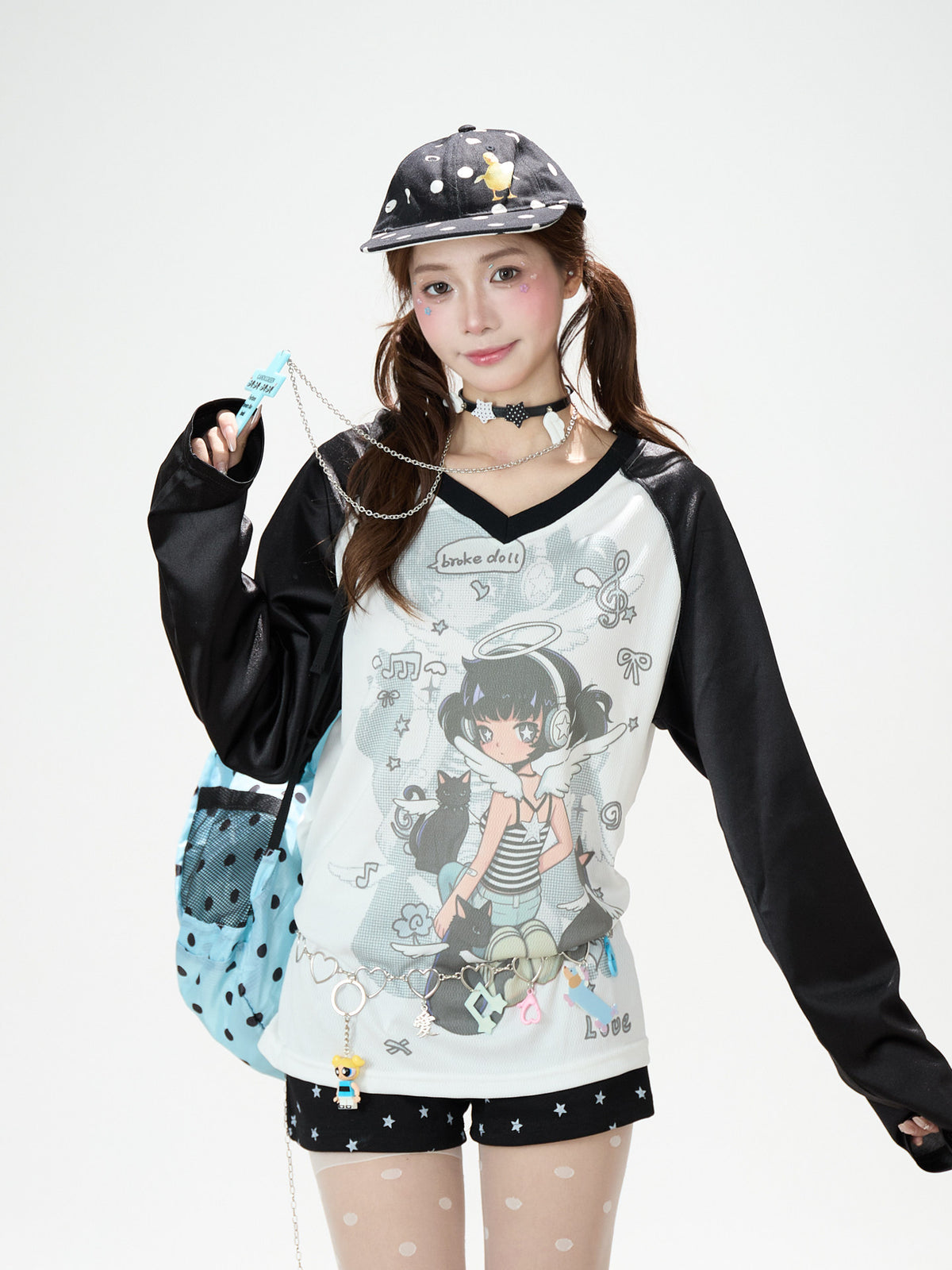 Cartoon Angel Raglan Long Sleeve Top & Black Star Drawstring Shorts