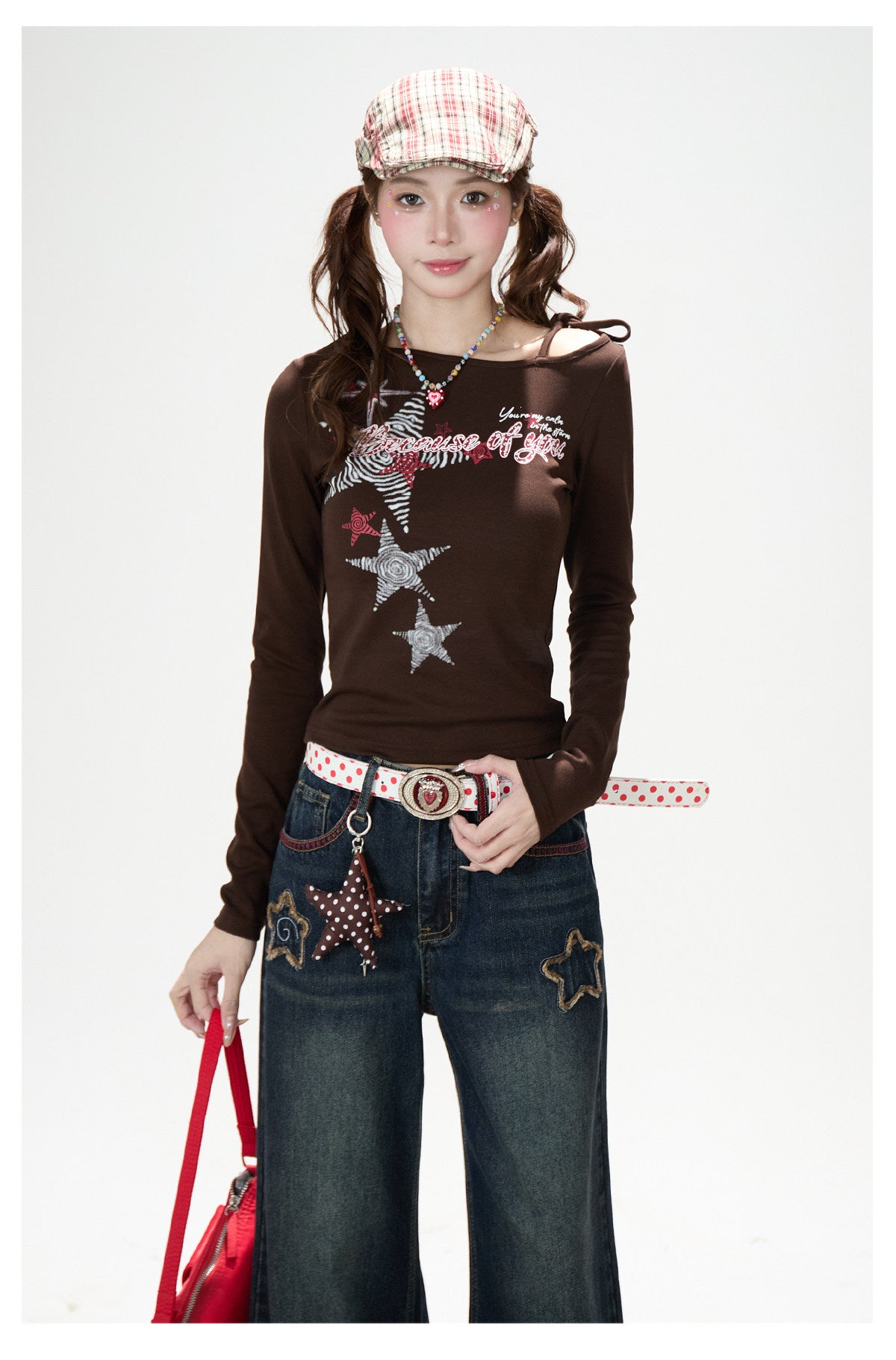 Vintage Star Print Off-Shoulder Long Sleeve Top & Star Patch Wide-Leg Jeans
