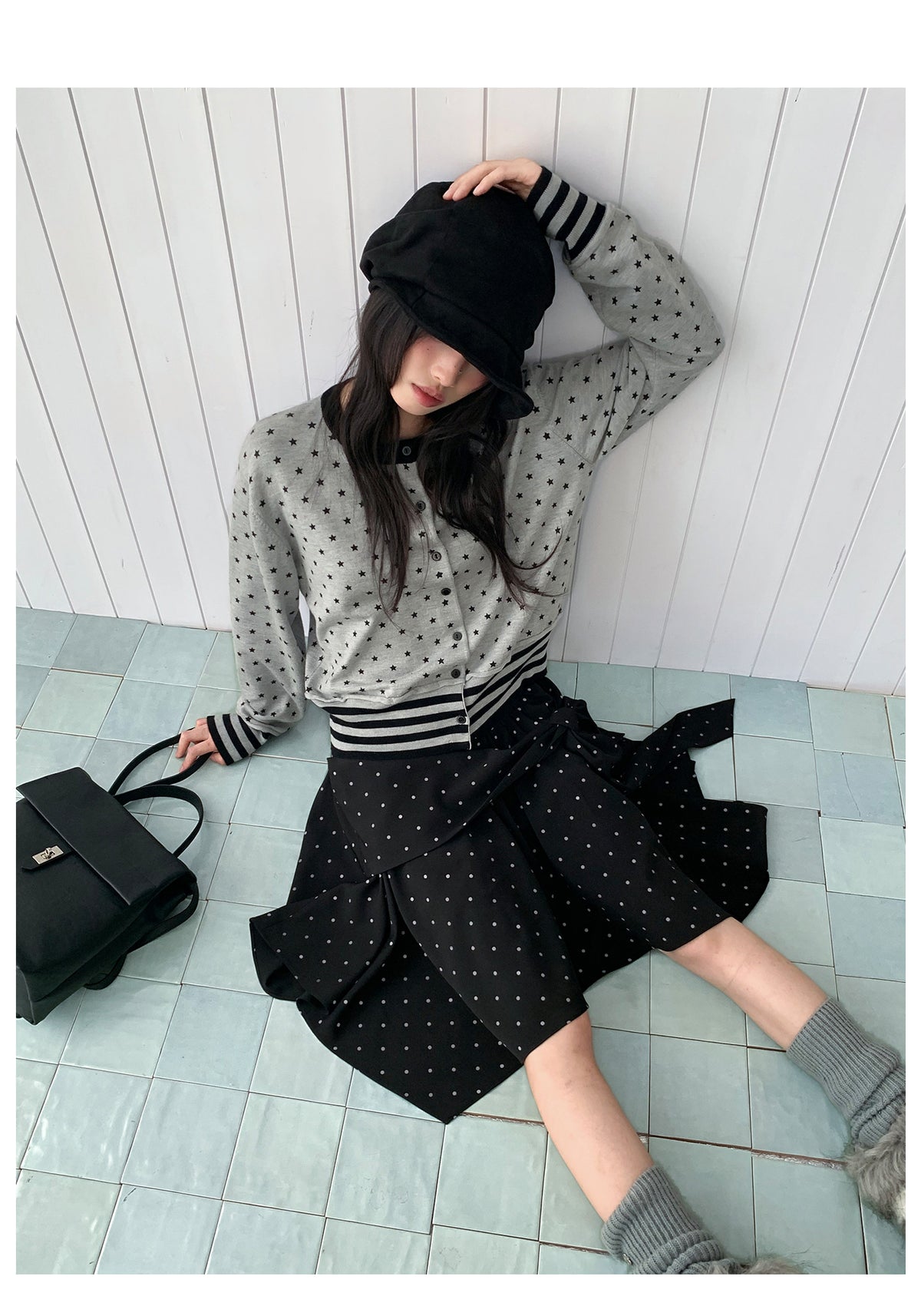 Star Print Contrast-Trim Knit Cardigan