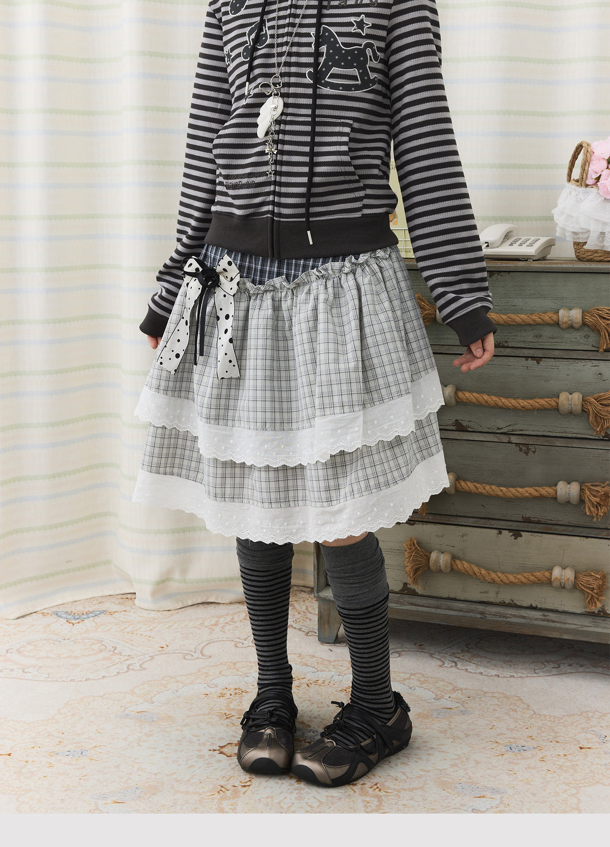 Asymmetric Plaid Lace Tiered Midi Skirt