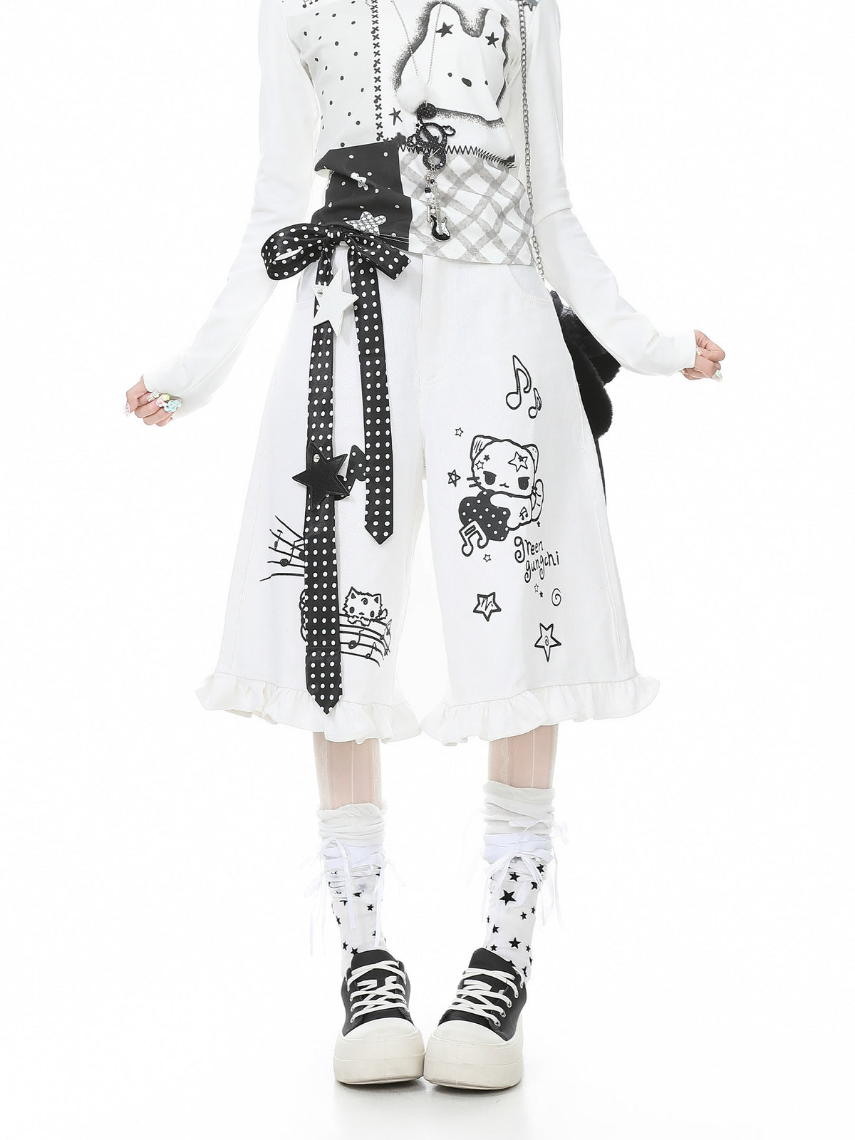Music Cat Ruffle Capri Jeans with Star Belt