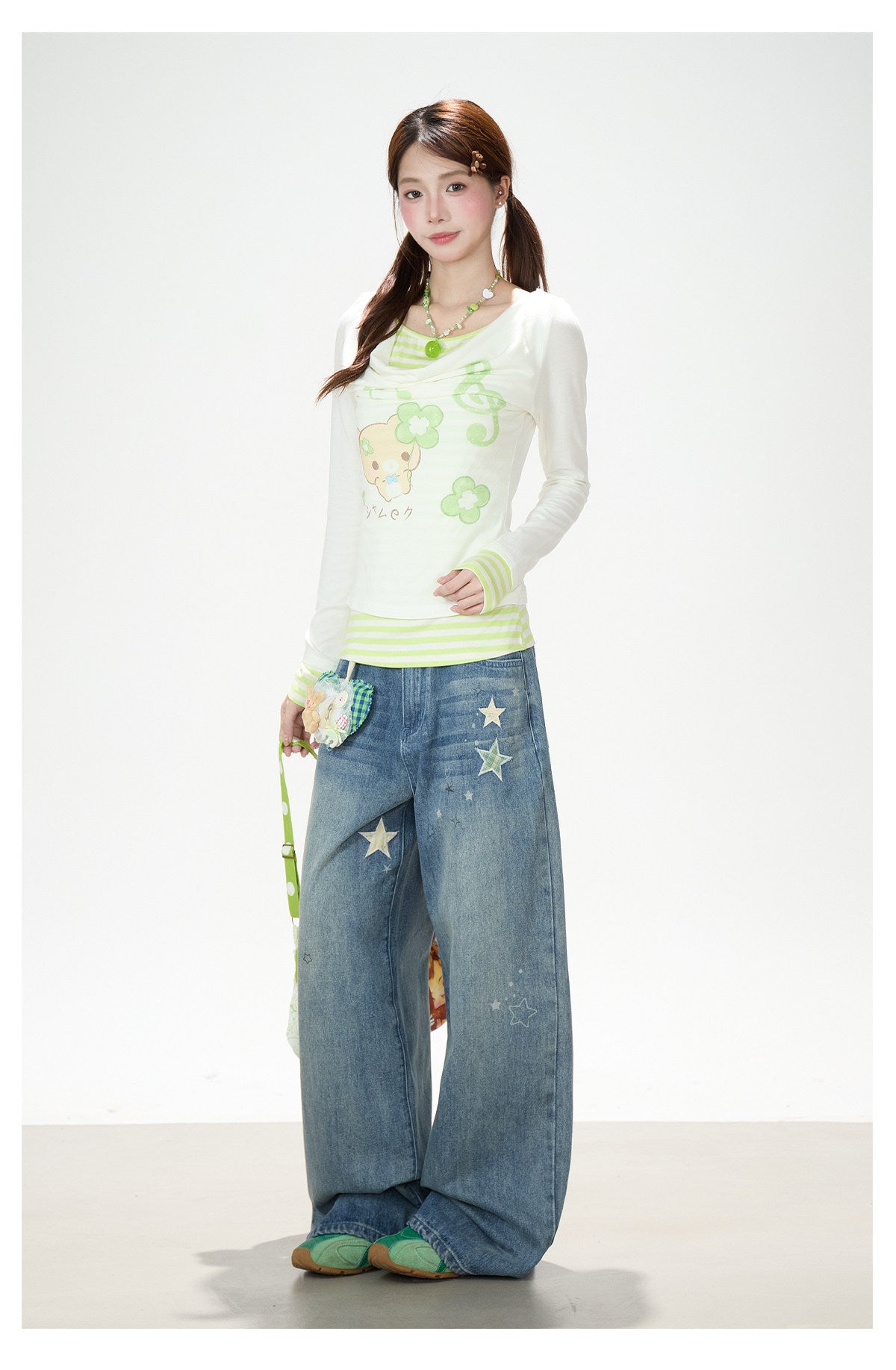 Vintage Washed Star Print Wide-Leg Jeans