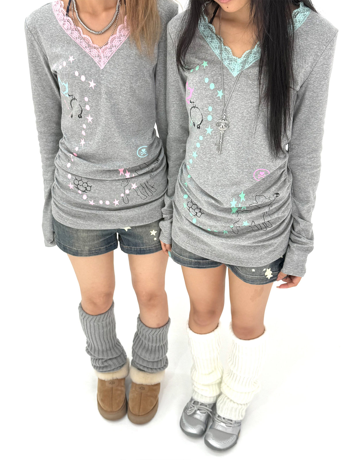 Lace-Trim V-Neck Graphic Long Sleeve Top