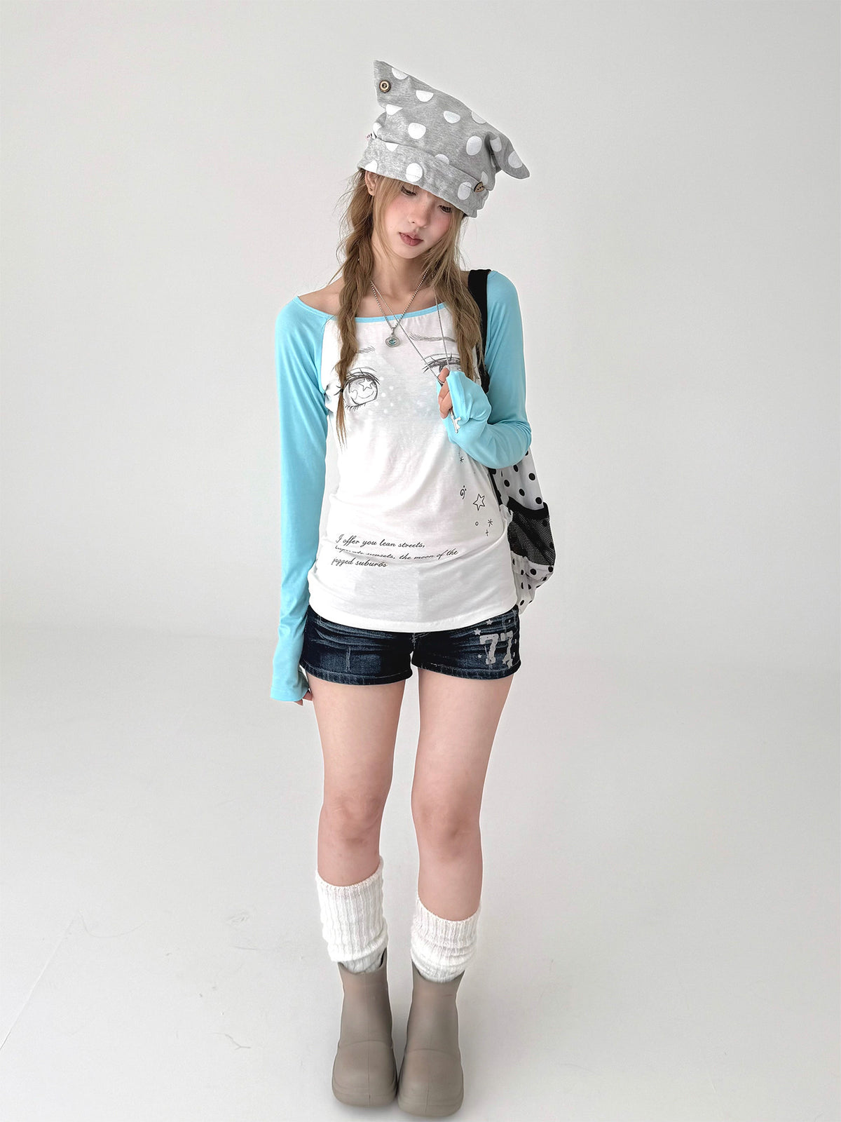 Tear-Eye Graphic Contrast Sleeve Long Sleeve Tee