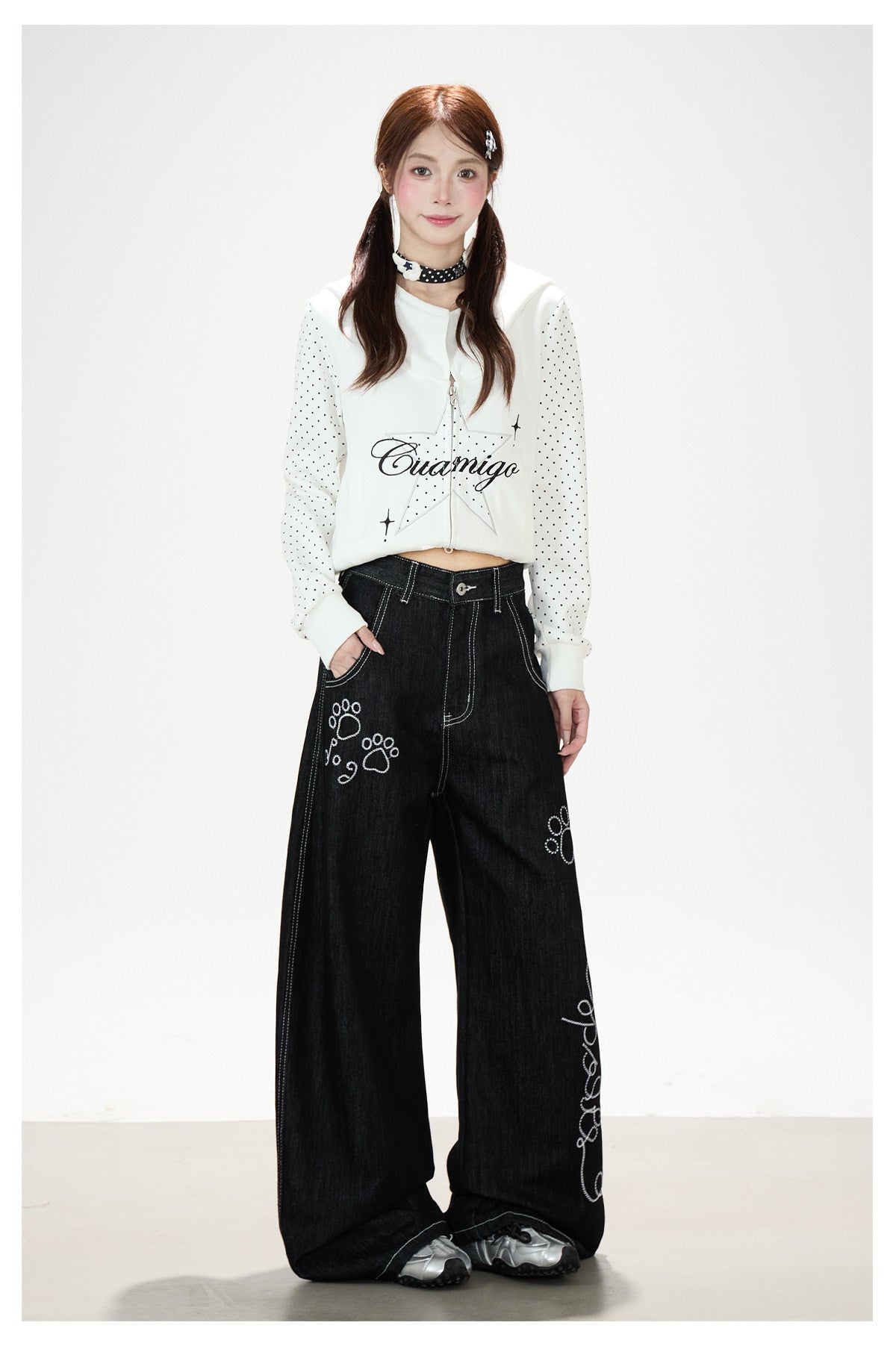 Paw Print Graphic Wide-Leg Jeans