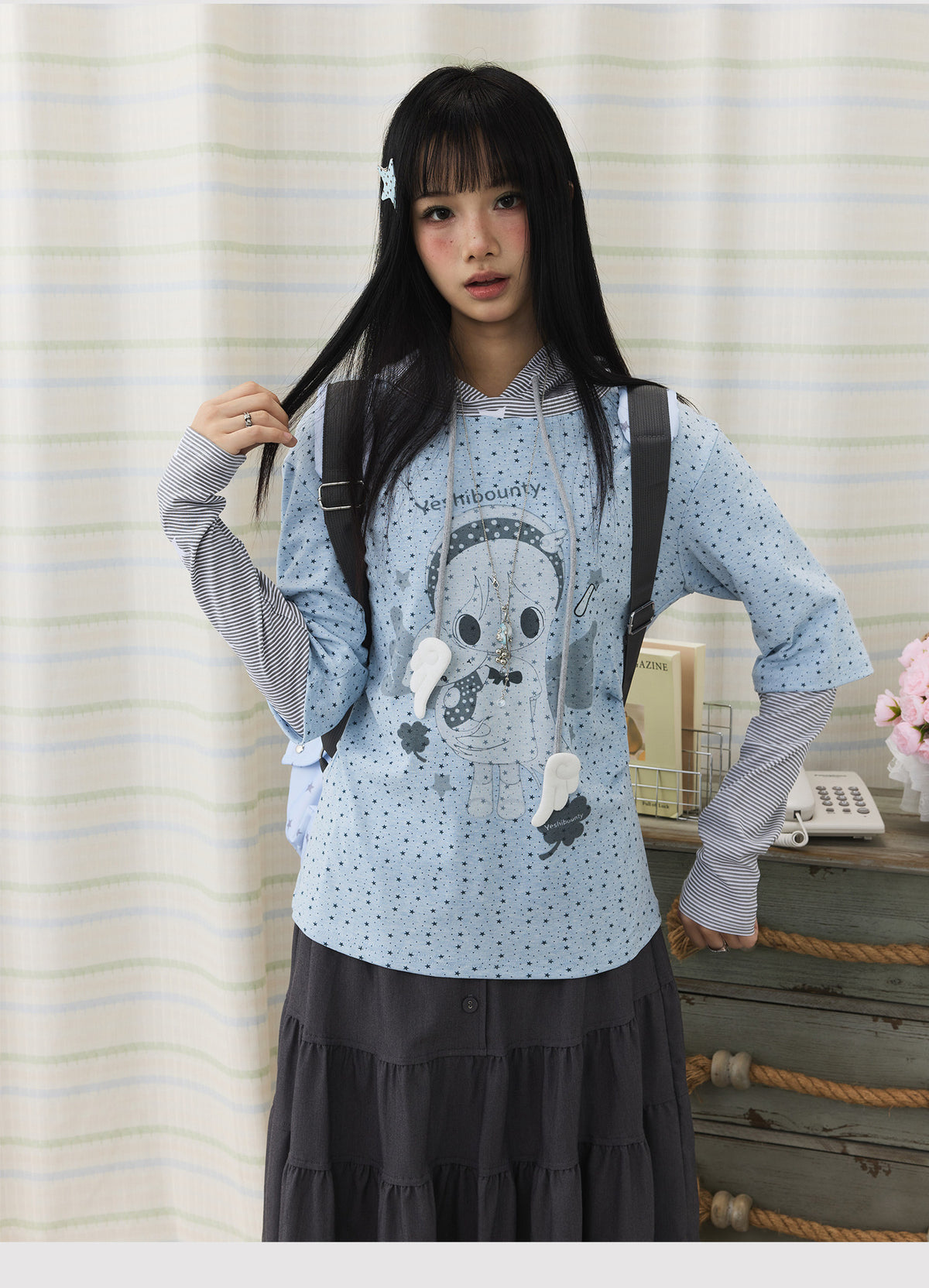 Cartoon Star Print Faux-Layer Hooded Top