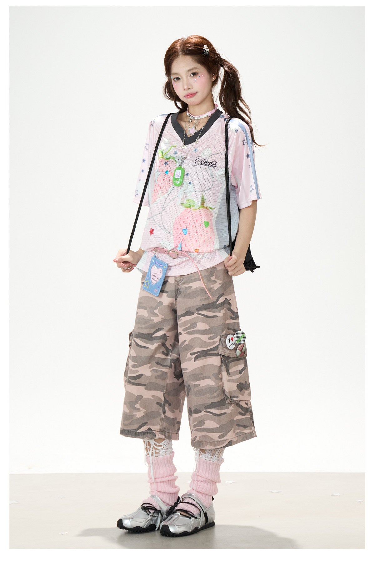 Angel Fruit Mesh Tee & Pink Camo Cargo Shorts