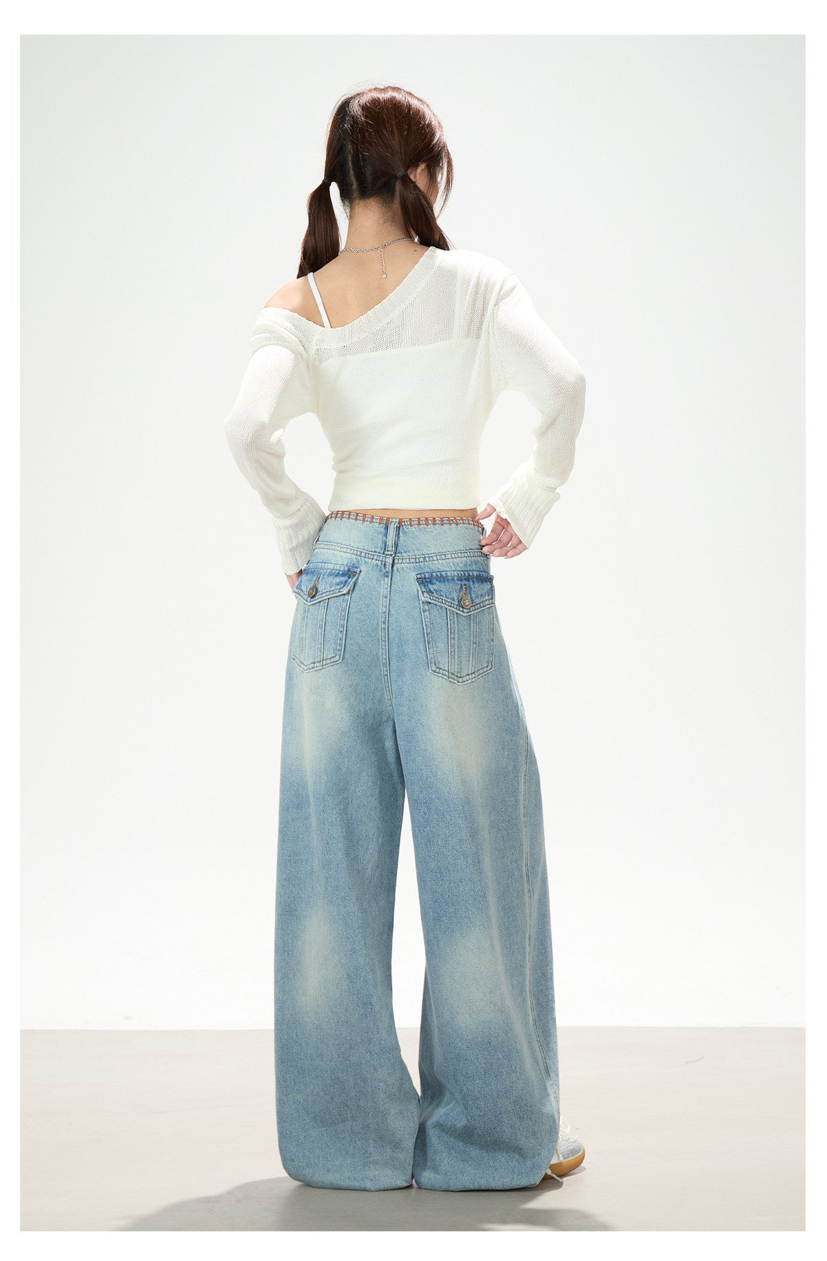 Playful Star Print Washed Wide-Leg Jeans