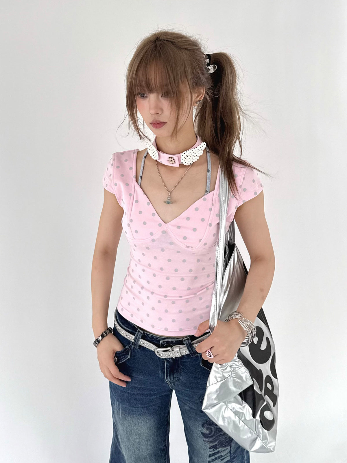 Mechanical Bear Polka Dot V-Neck Fitted Tee with Choker