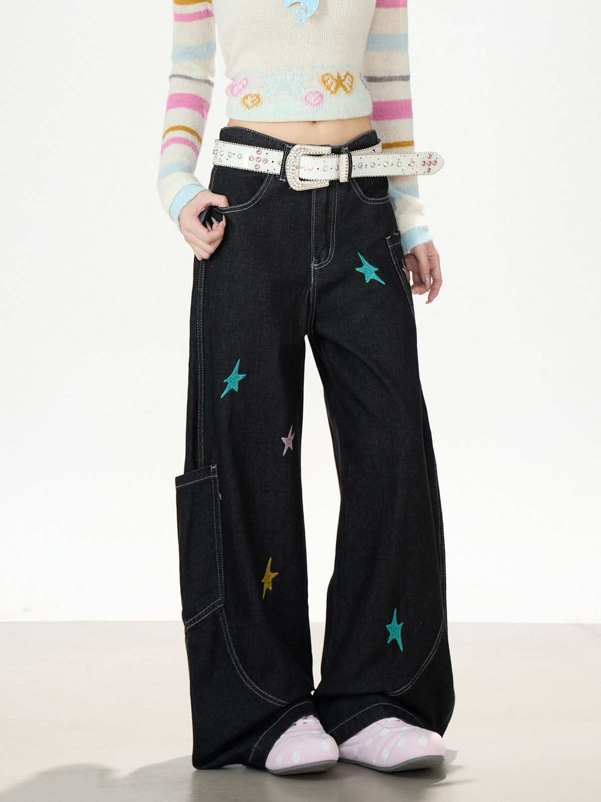 Star Embroidered Deconstructed Wide-Leg Cargo Jeans