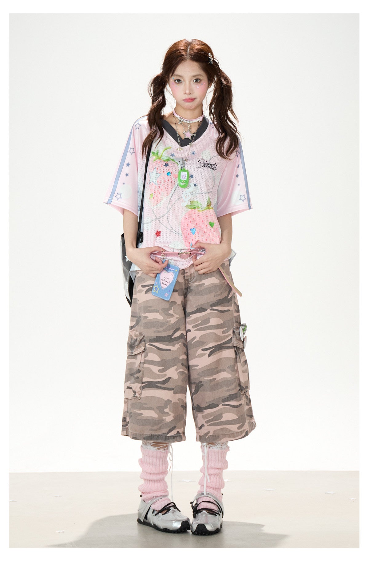 Angel Fruit Mesh Tee & Pink Camo Cargo Shorts