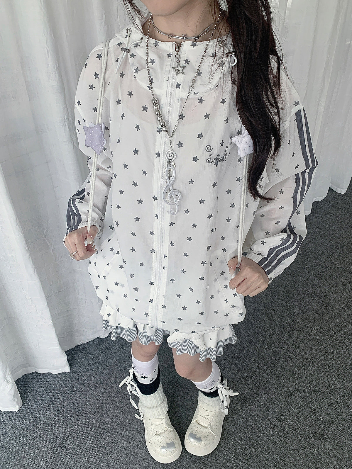 Star Print Lightweight Hooded Jacket