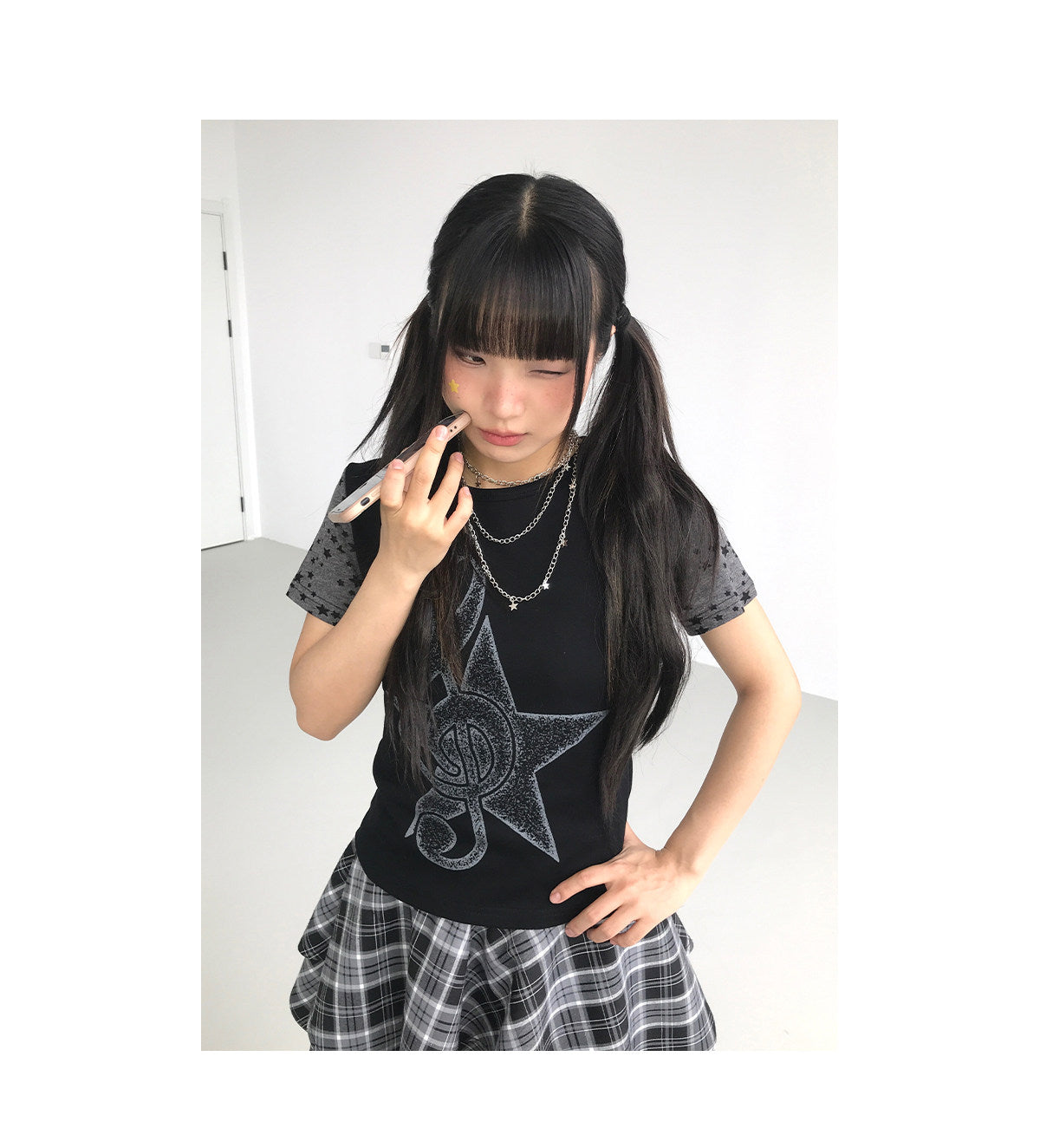 Faded Treble Star-Sleeve Graphic Tee