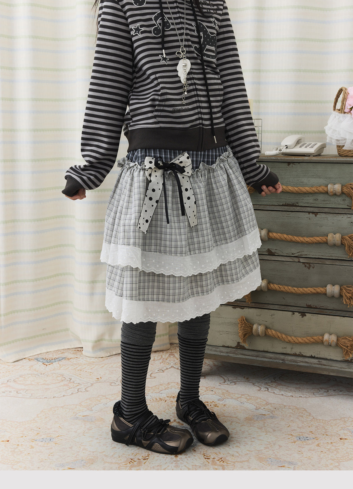 Asymmetric Plaid Lace Tiered Midi Skirt