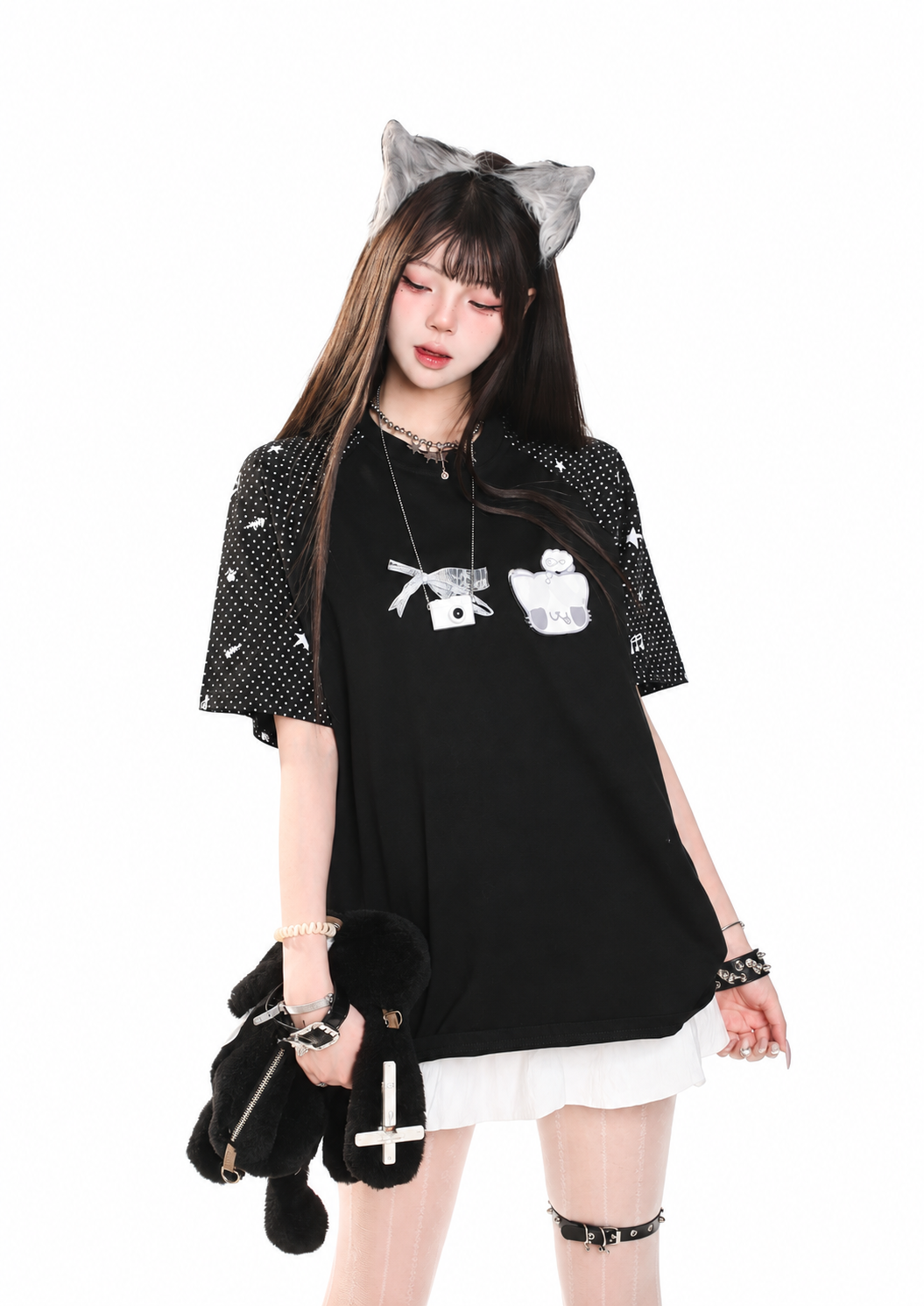 Embroidered Kitty Raglan Oversized Tee