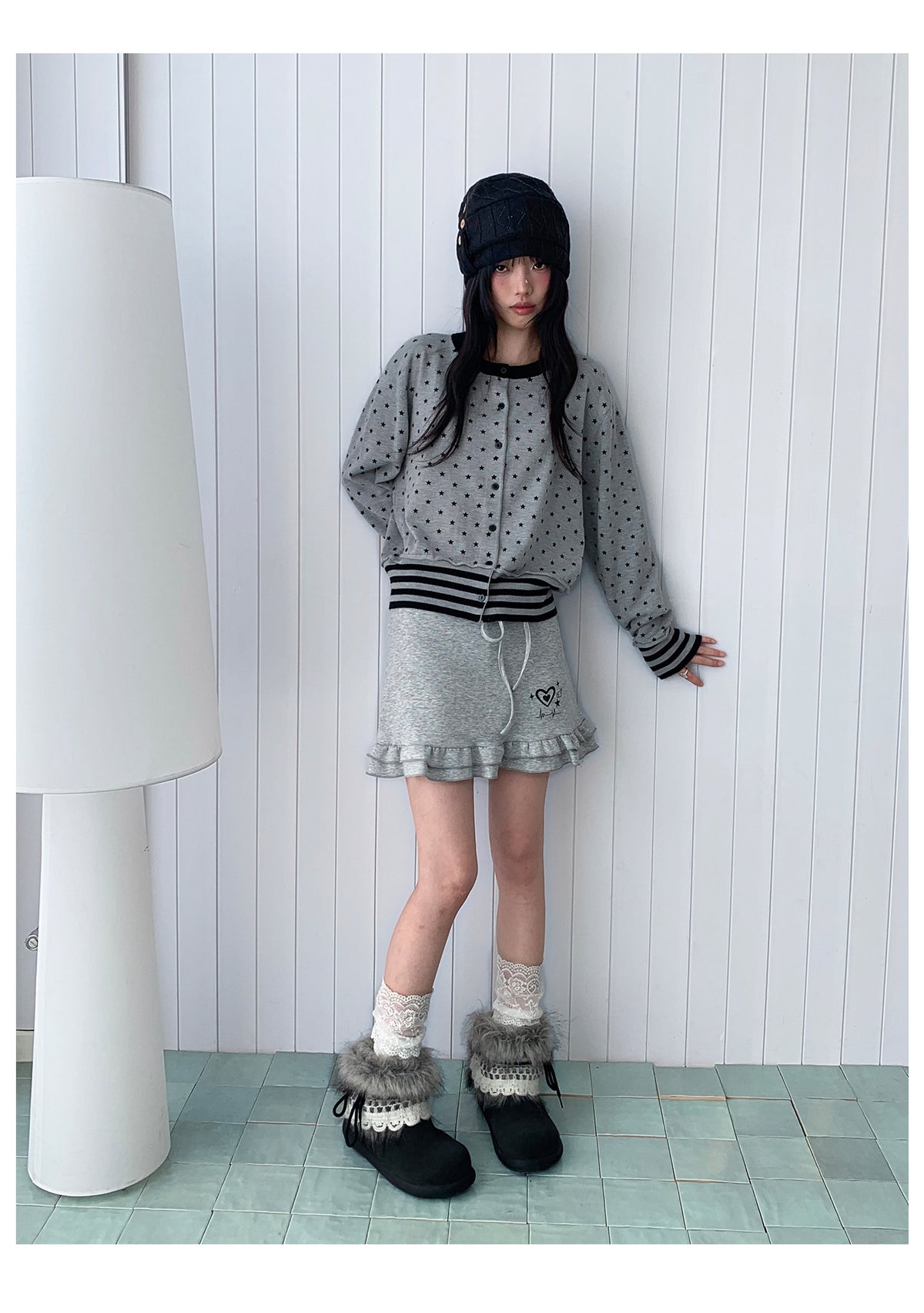 Star Print Contrast-Trim Knit Cardigan