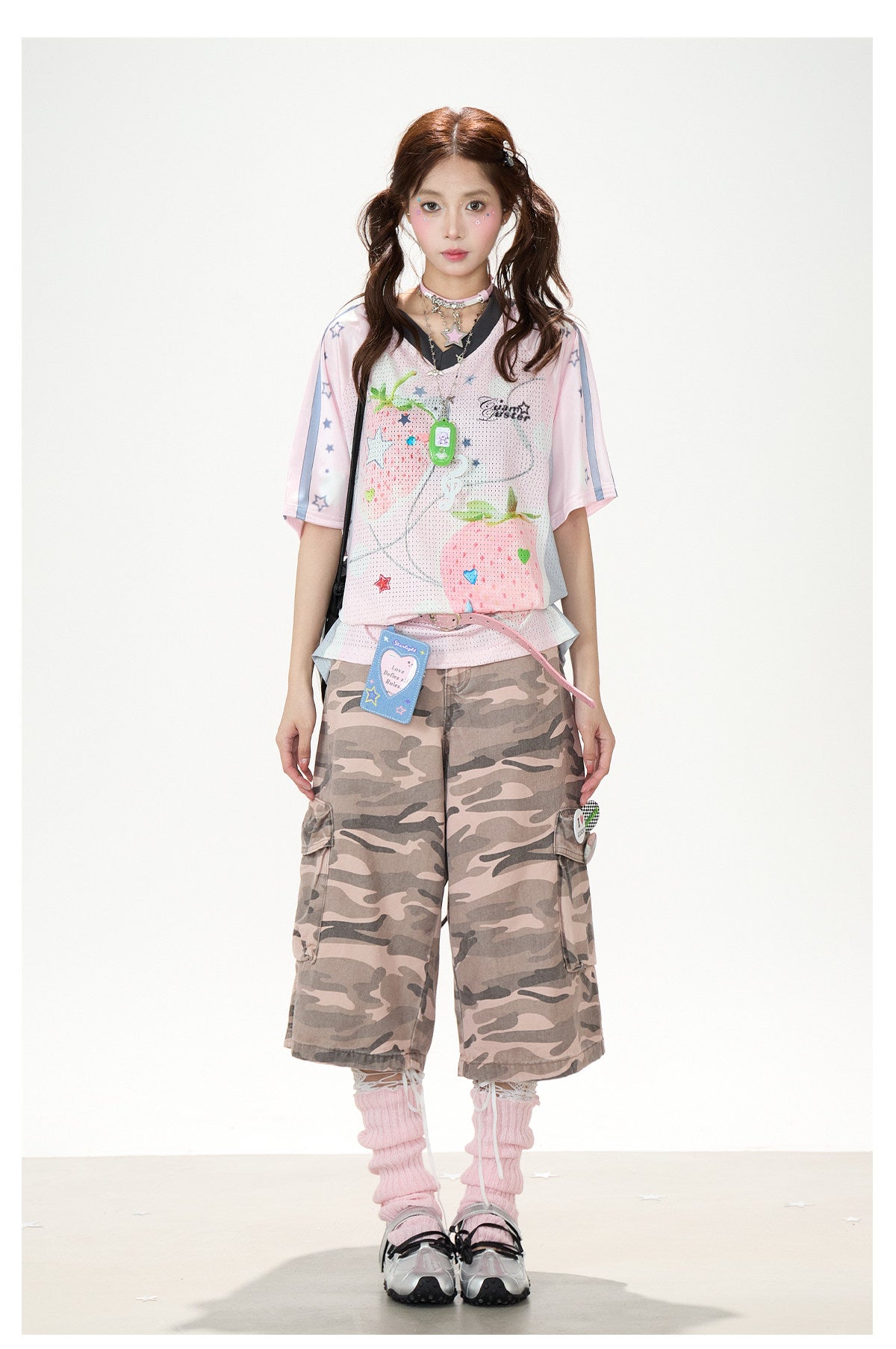 Angel Fruit Mesh Tee & Pink Camo Cargo Shorts