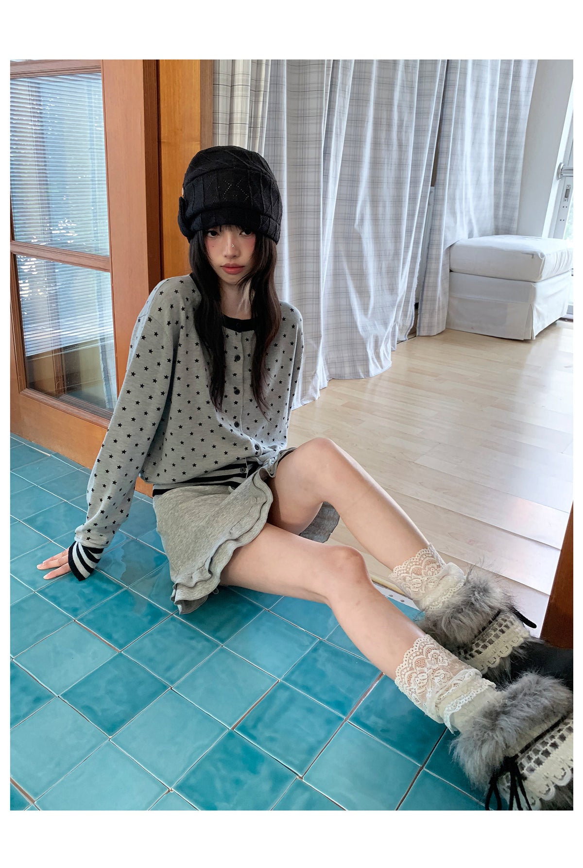 Star Print Contrast-Trim Knit Cardigan