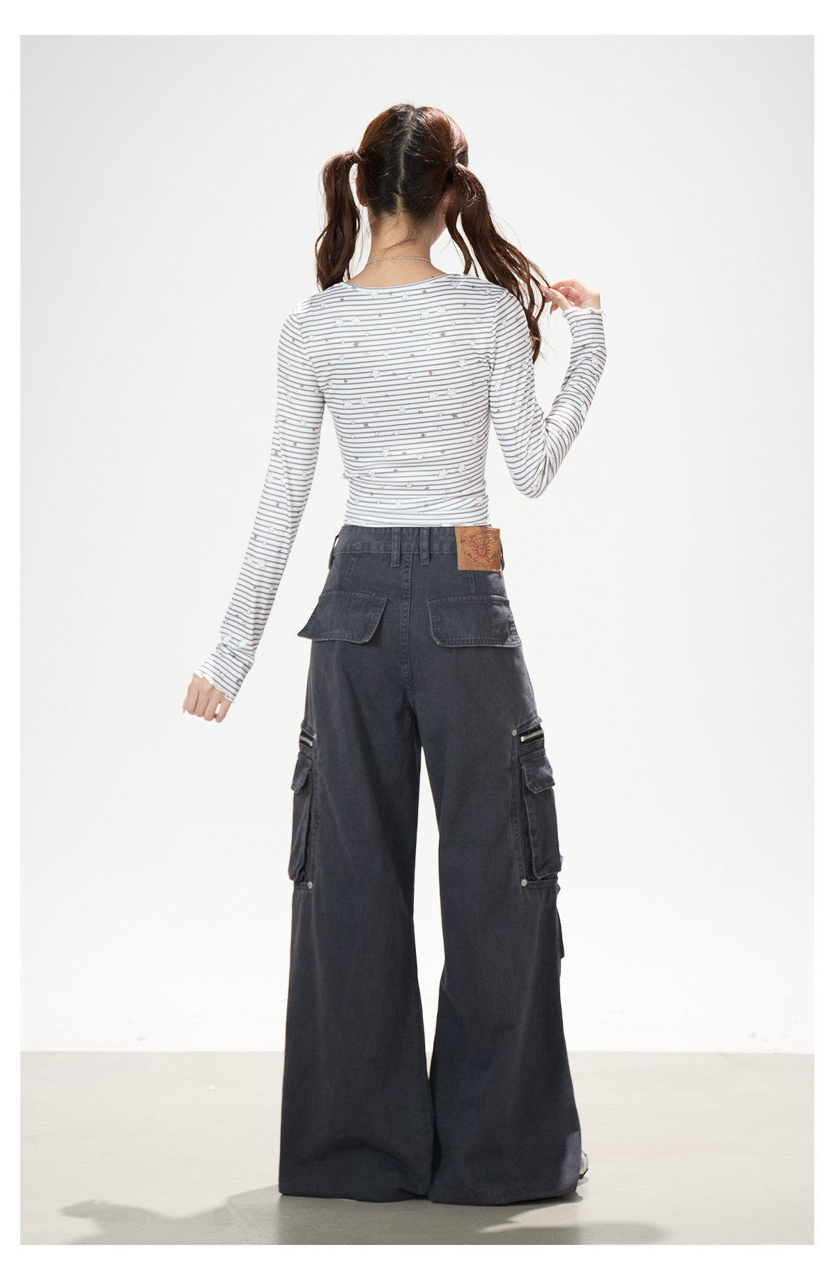 Star Stripe V-Neck Long Sleeve Top & Washed Cargo Wide-Leg Jeans