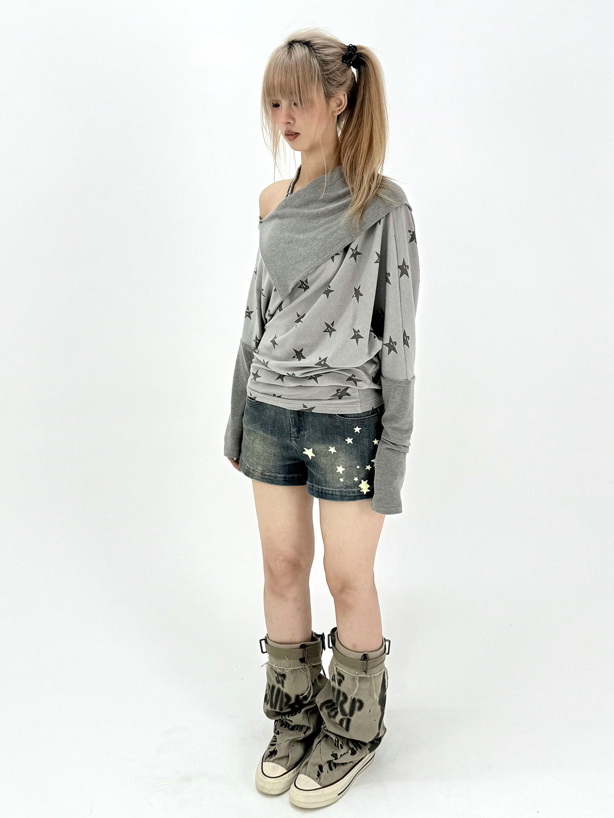 Star Print Draped Off-Shoulder Long Sleeve Top