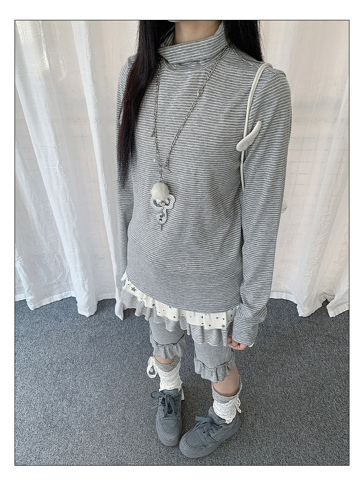 Fine Stripe Mock-Neck Long Sleeve Top