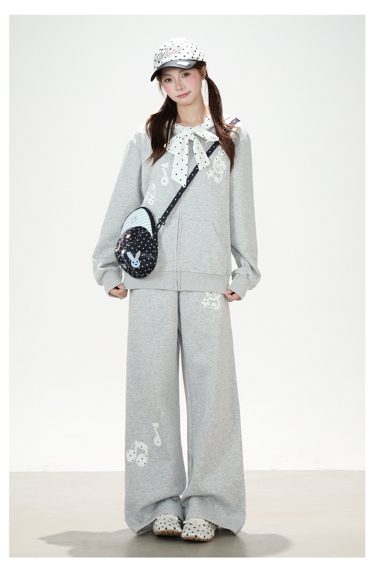 Music Note Polka-Dot Bow Zip-Up Hoodie & Gray Wide-Leg Pants