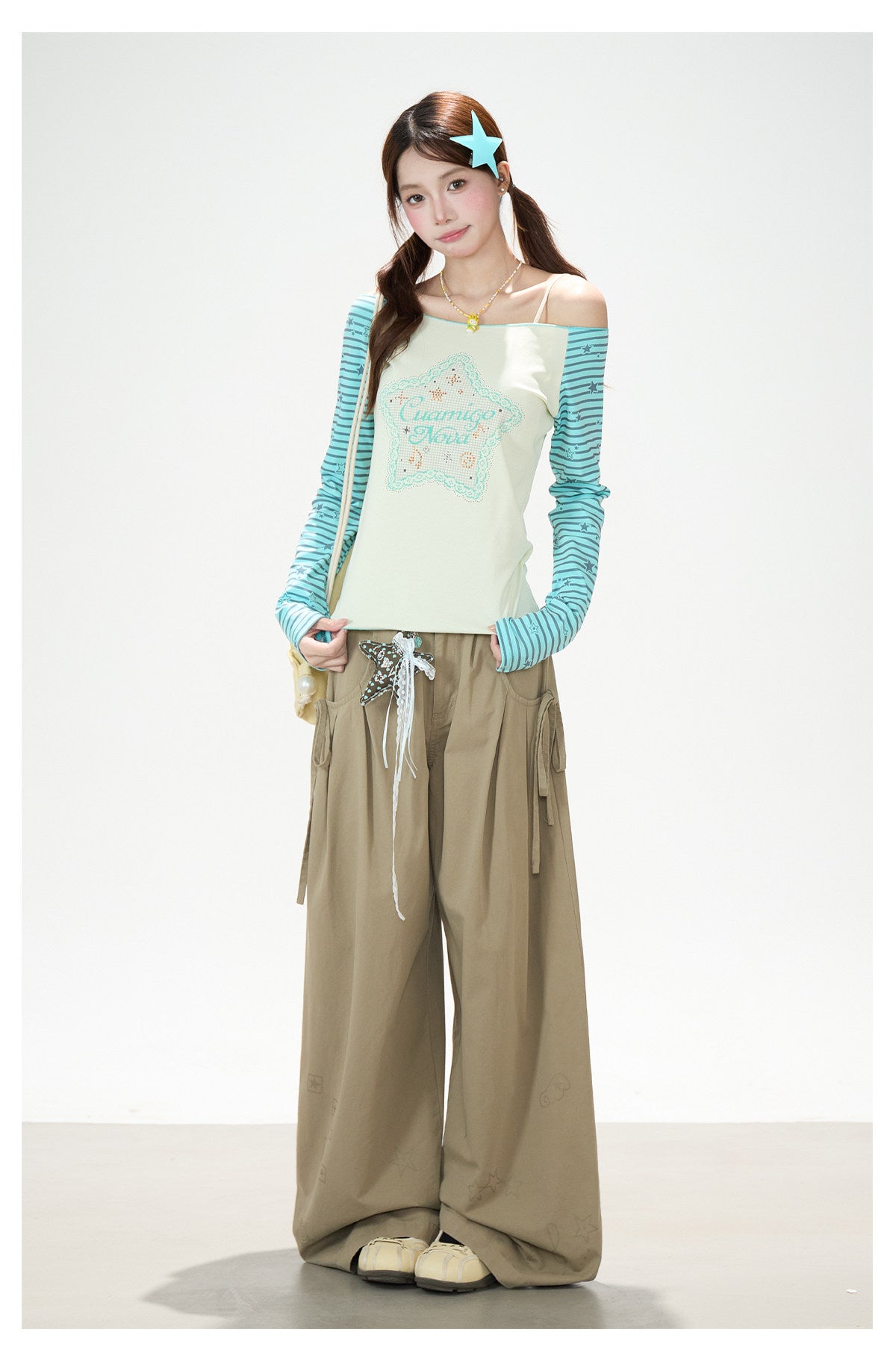 Star Stripe Off-Shoulder Long Sleeve Top & Graphic Star Wide-Leg Pants