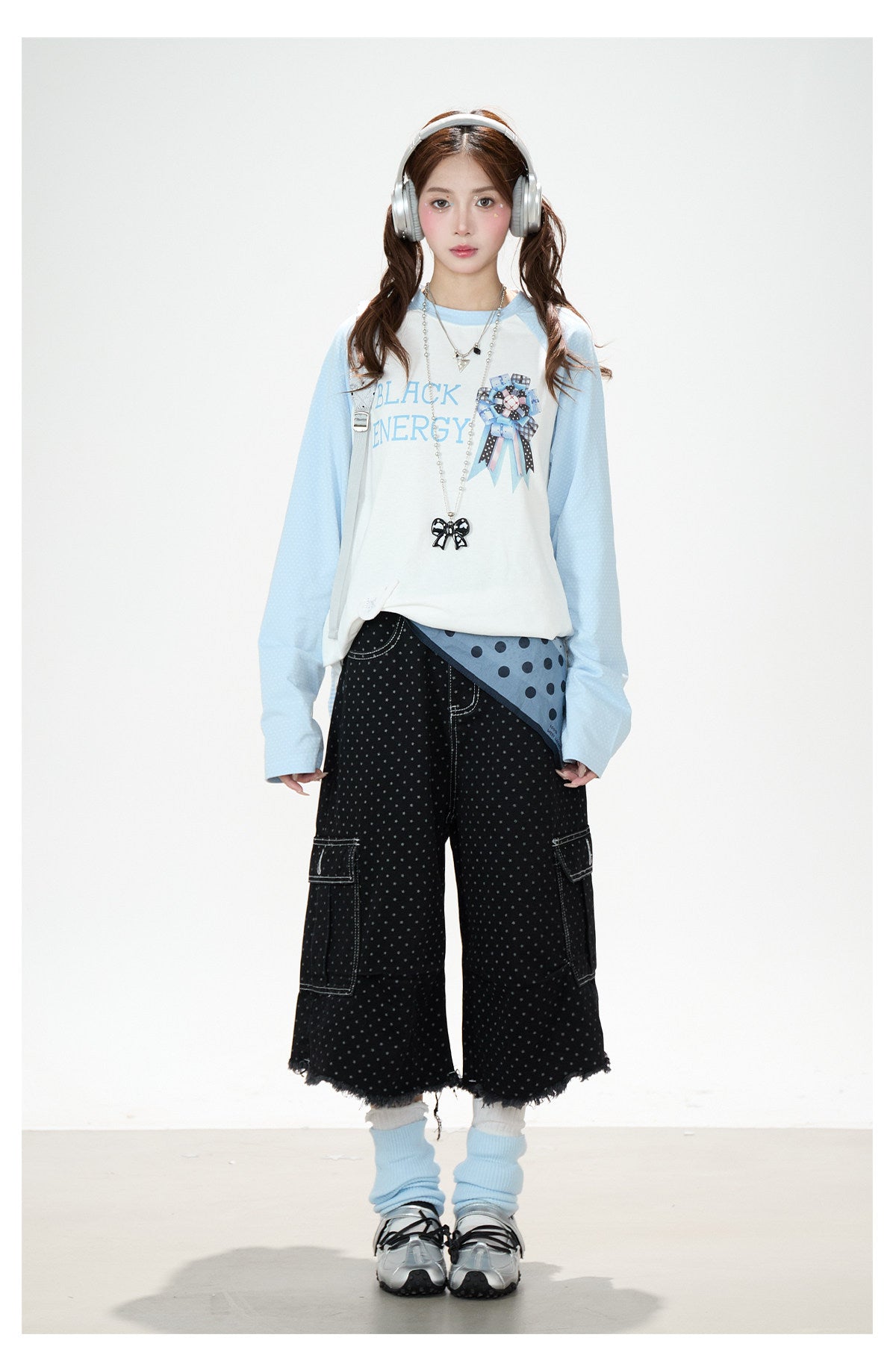 Badge Graphic Raglan Long Sleeve Top