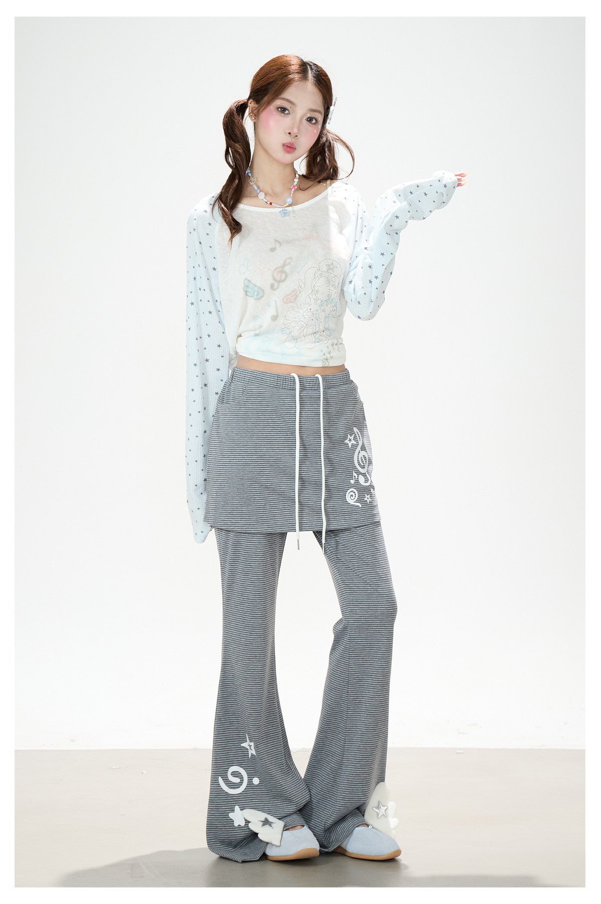 Dreamy Star Raglan Long Sleeve Top & Gray Striped Star Flare Pants