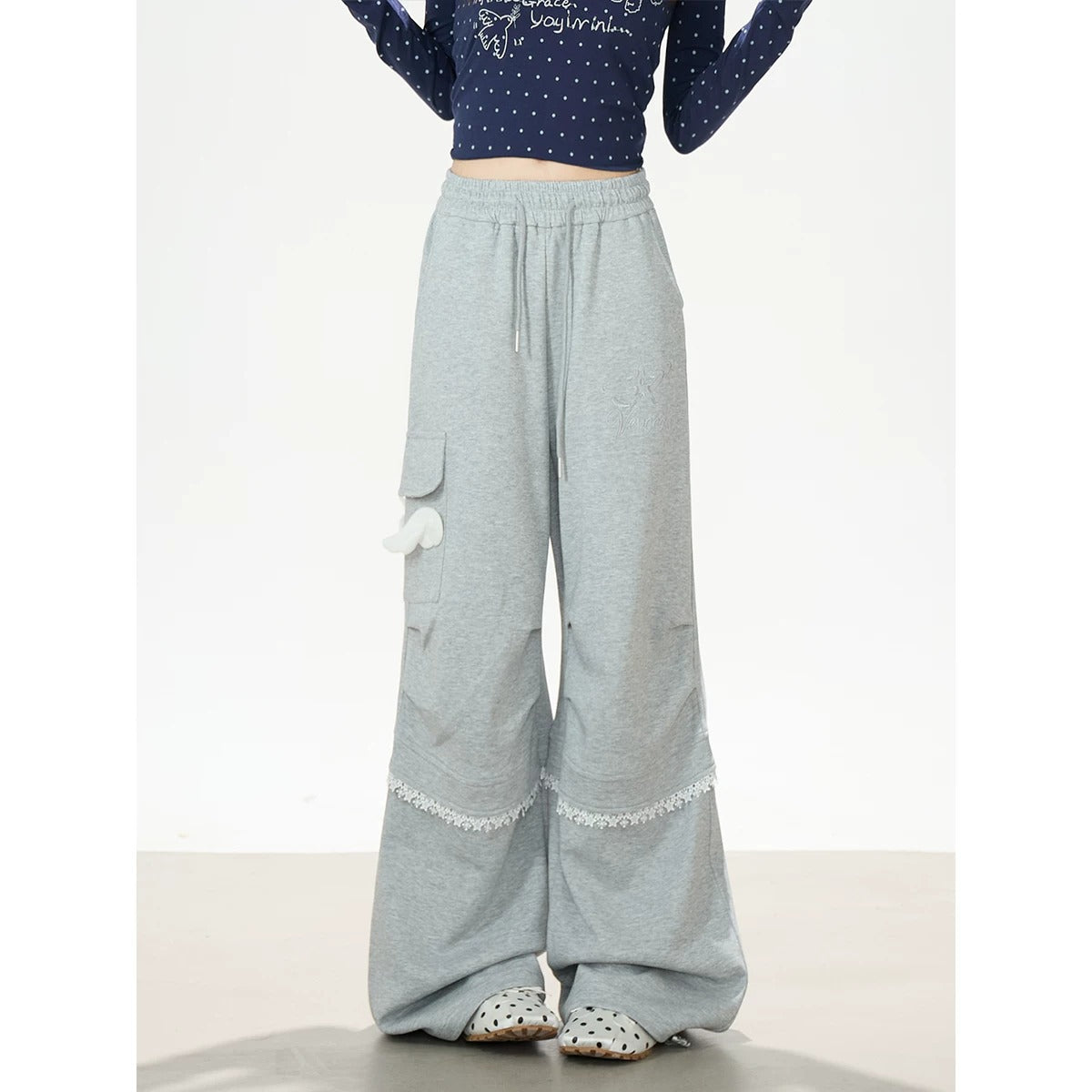 Wing Lace Wide-Leg Cargo Sweatpants