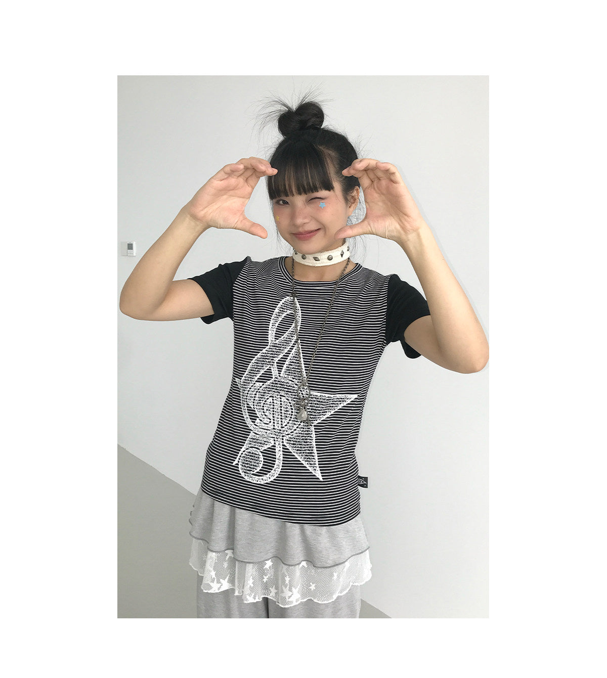 Faded Treble Star-Sleeve Graphic Tee