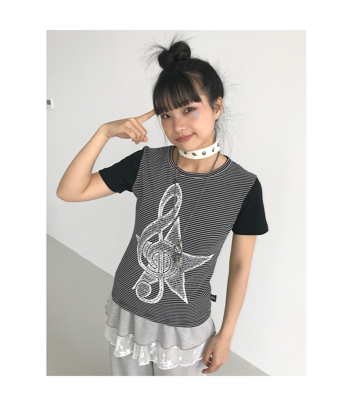 Faded Treble Star-Sleeve Graphic Tee