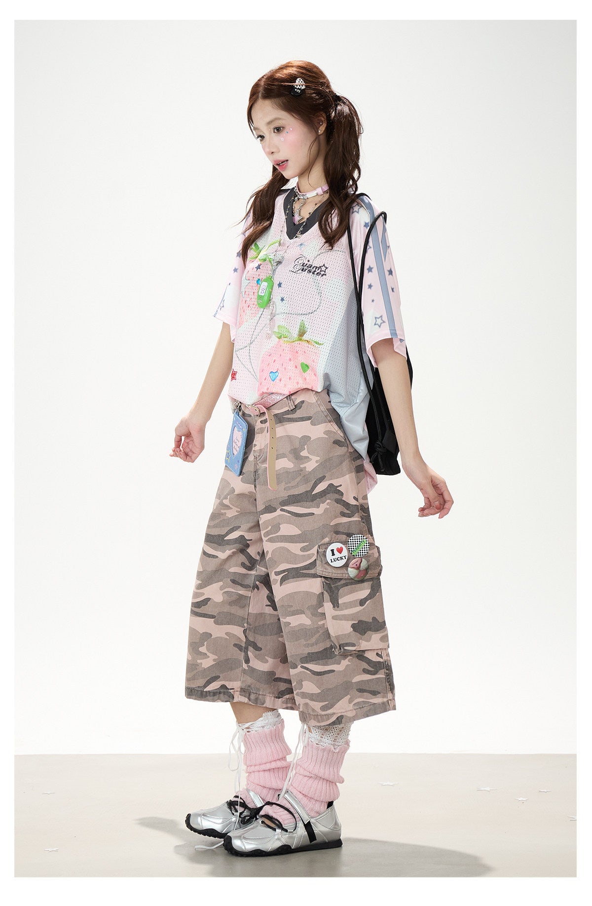 Angel Fruit Mesh Tee & Pink Camo Cargo Shorts