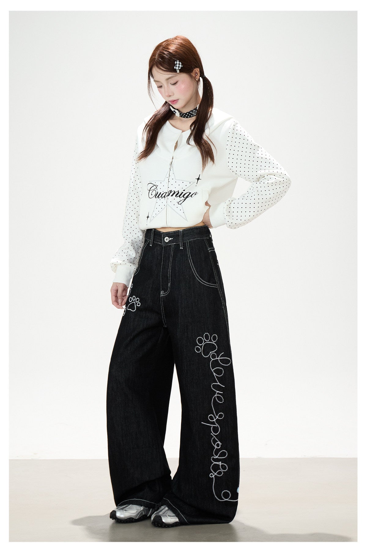 Paw Print Graphic Wide-Leg Jeans
