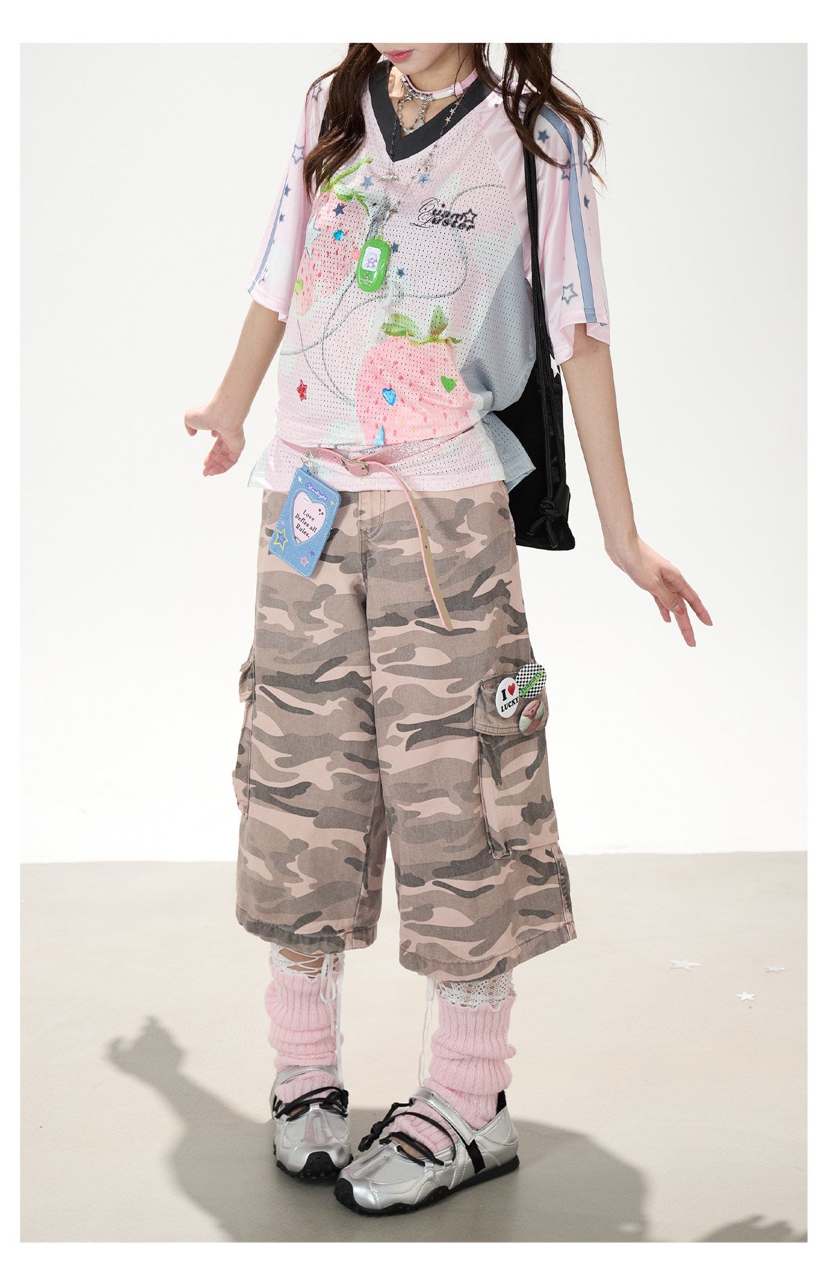 Angel Fruit Mesh Tee & Pink Camo Cargo Shorts