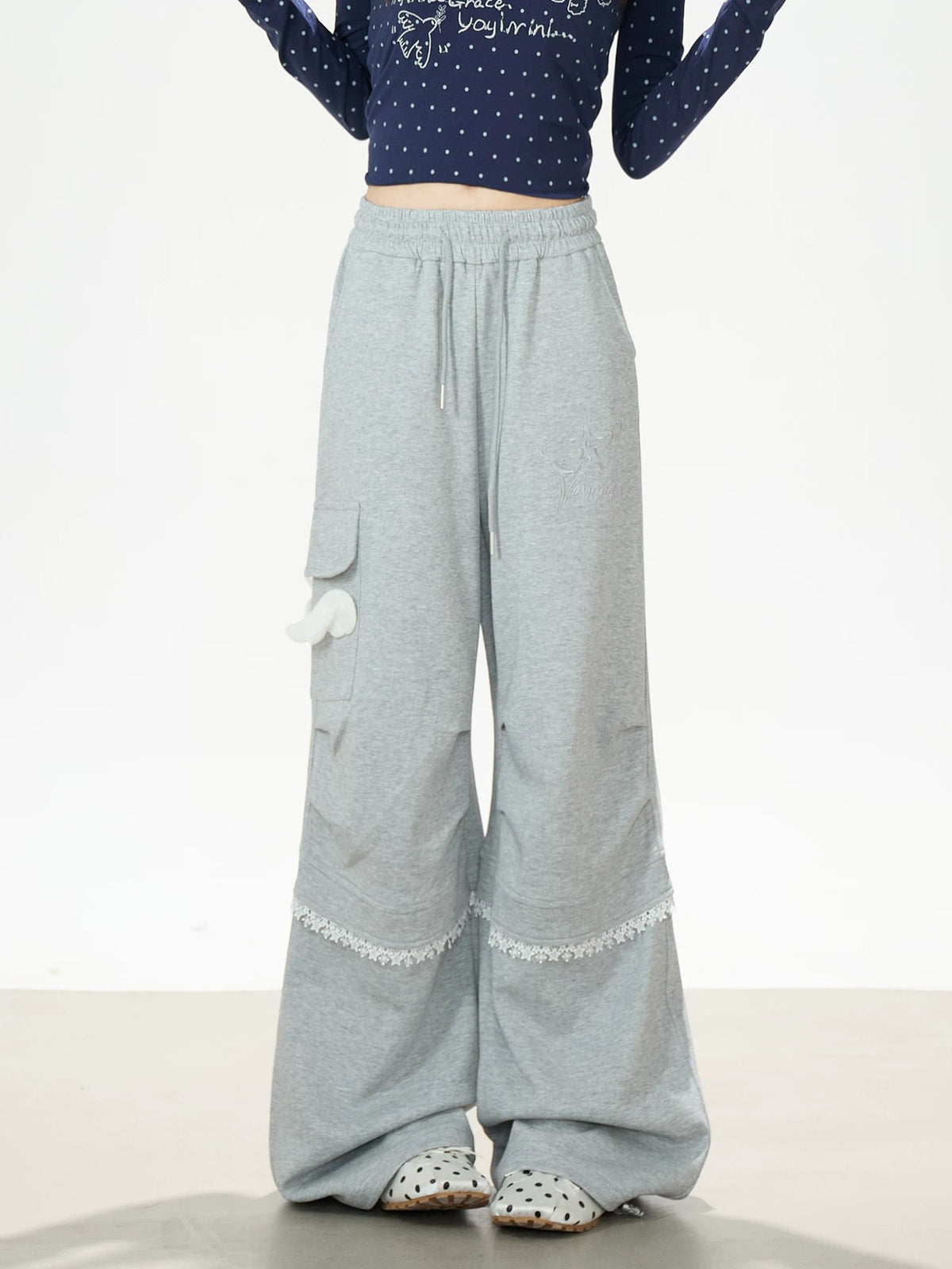 Wing Lace Wide-Leg Cargo Sweatpants