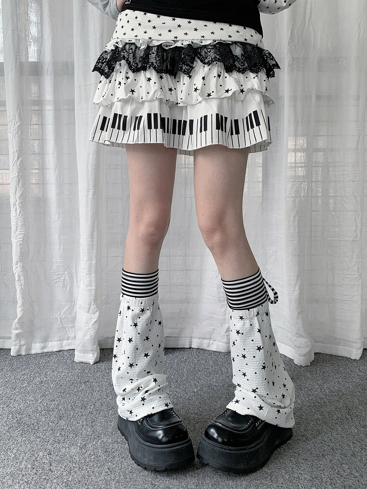 Star Print Stripe Tie Leg Warmers