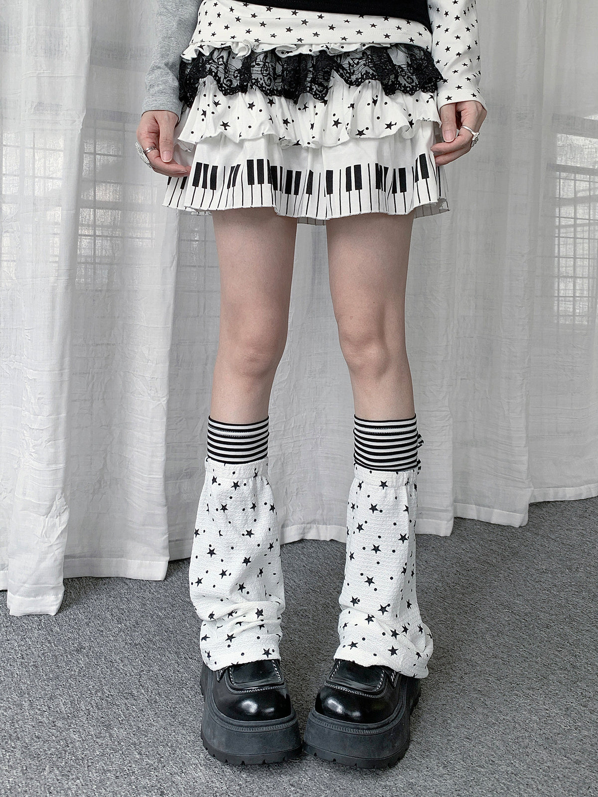 Star Print Stripe Tie Leg Warmers