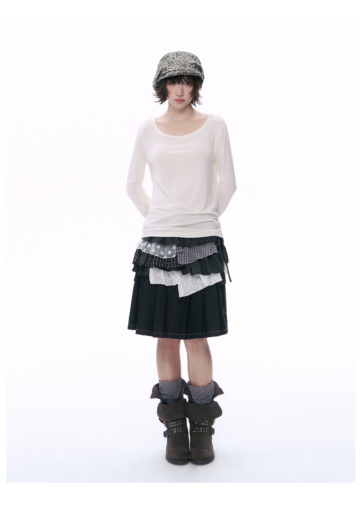 Embroidered Star Pleated Denim Midi Skirt