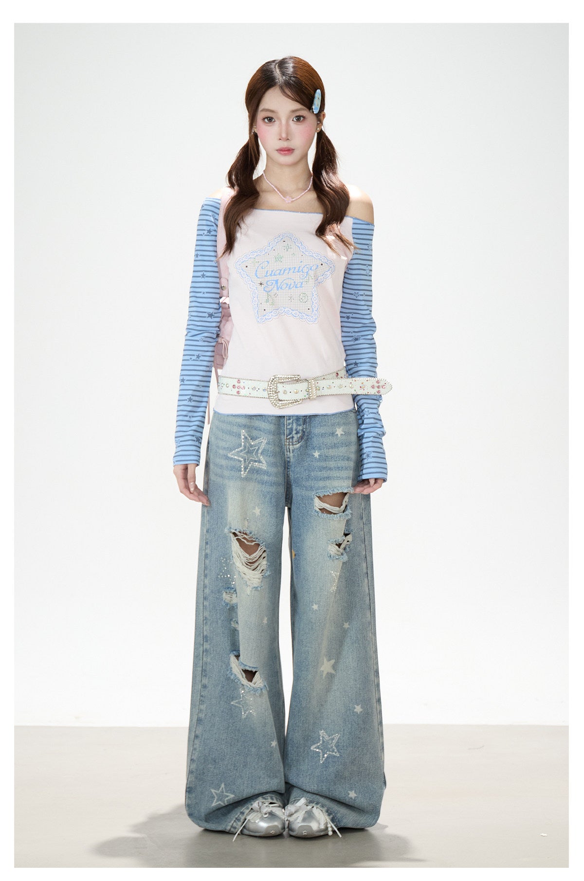 Star Stripe Off-Shoulder Long Sleeve Top & Graphic Star Wide-Leg Pants