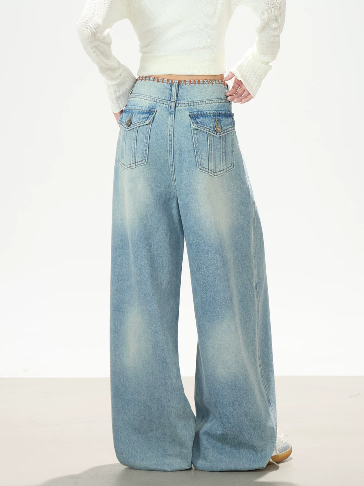 Playful Star Print Washed Wide-Leg Jeans