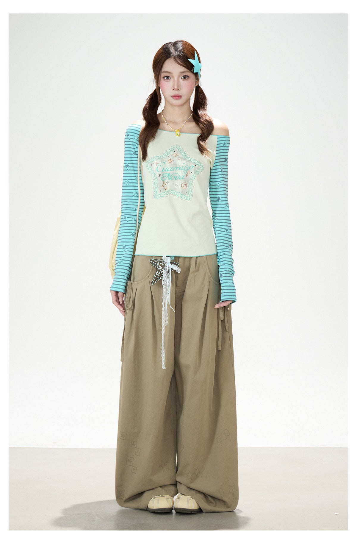 Star Stripe Off-Shoulder Long Sleeve Top & Graphic Star Wide-Leg Pants