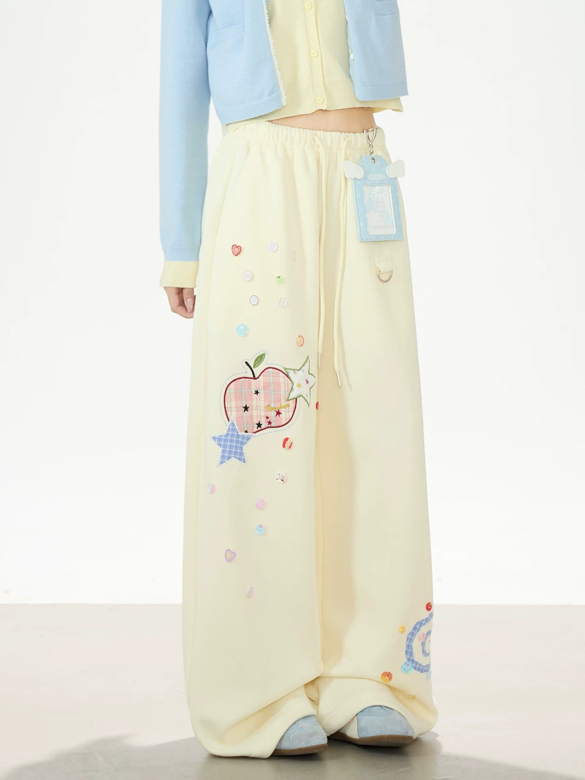 Apple Star Patch Wide-Leg Sweatpants