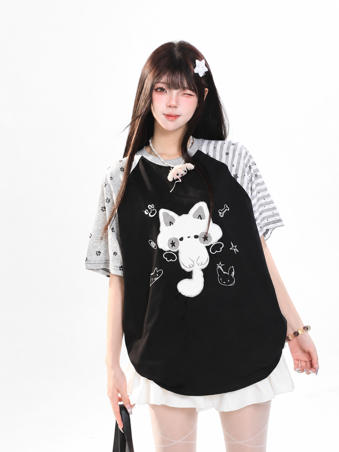 Mismatch Sleeve Kitty Graphic Oversized Tee