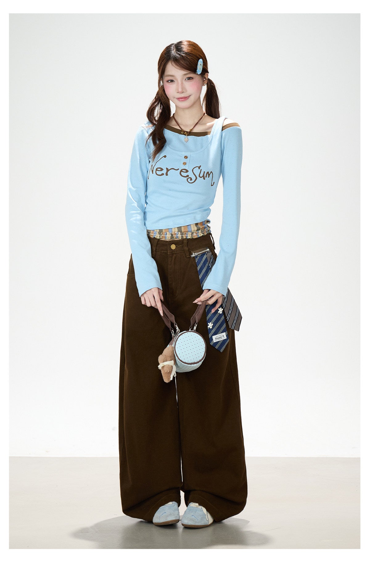 Letter Print Layered Long Sleeve Top & Star Patch Wide-Leg Jeans