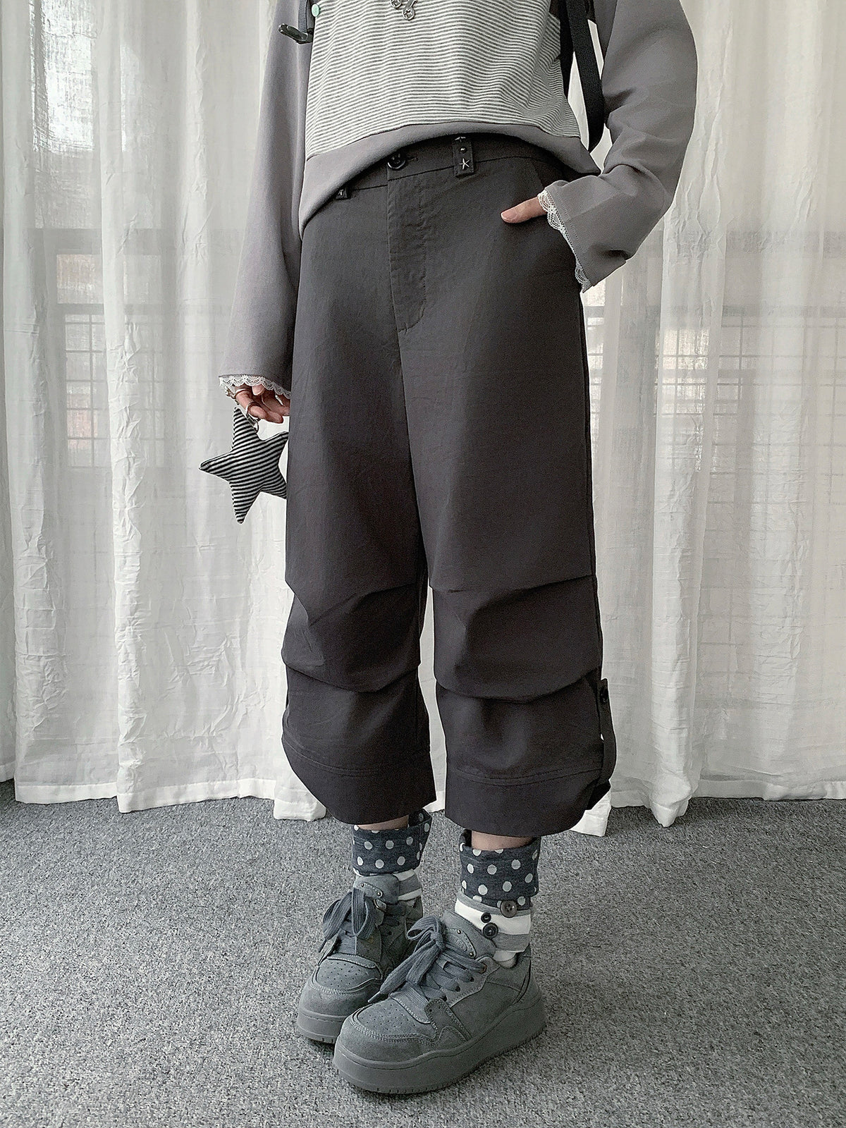 Cuffed Cropped Wide-Leg Pants