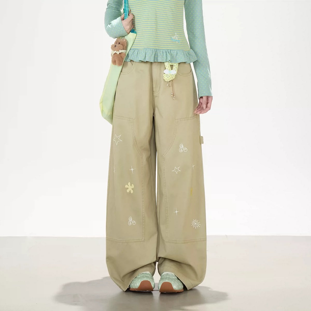 Polka-Dot Stripe Layered Long Sleeve Top & Embroidered Khaki Wide-Leg Cargo Pants