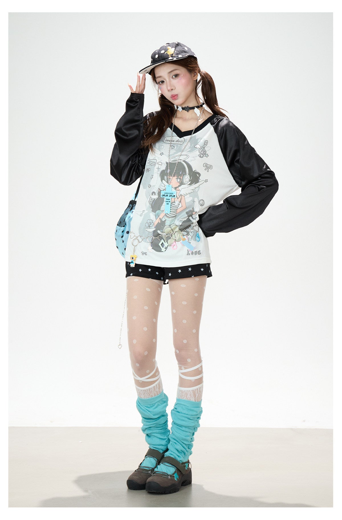 Cartoon Angel Raglan Long Sleeve Top & Black Star Drawstring Shorts
